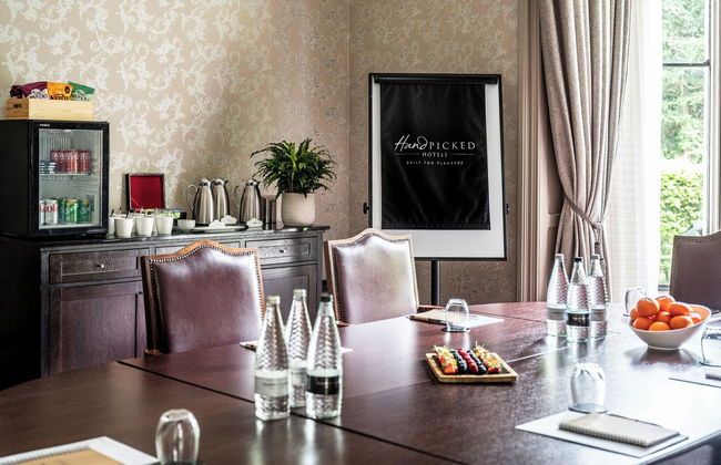 Nutfield Priory Hotel & Spa - Foto 37