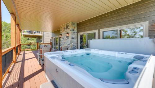 Luxe Table Rock Lake Vacation Rental with Hot Tub! - Foto 2