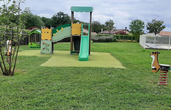 Villa in Les Forges With Golf and Pool - Foto 21