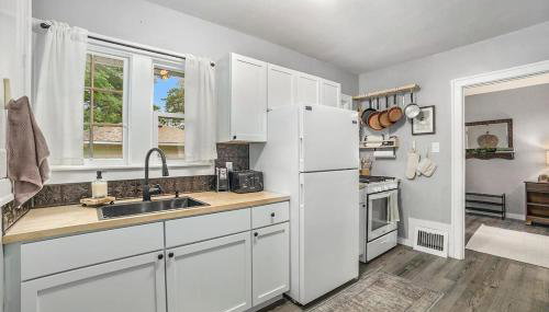 Little Barn Cottage - 3br home with hot tub - Foto 4