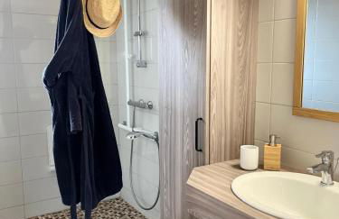 LES ROMARINS gite 4 étoiles - Foto 8