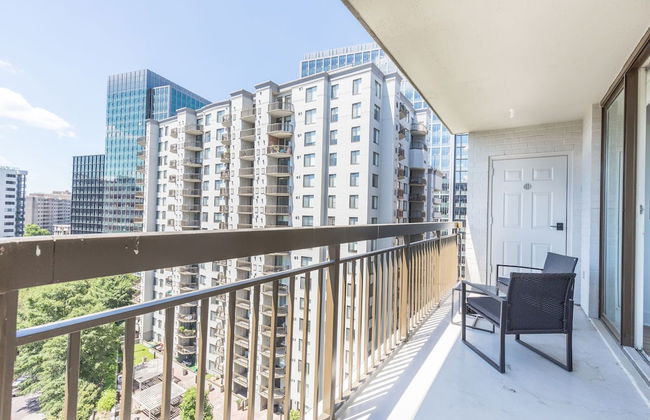 Elegant 2BR Apartment - Minutes to D.C. - Foto 40