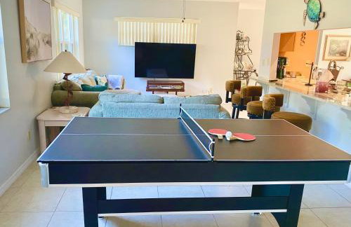 Boutique Stay - Near Beach, PSP4, Billiard or PingPong, Fire Pit, Private Yard - Foto 10