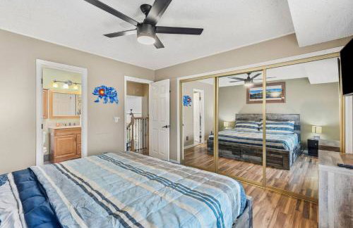 Pet Friendly 2 King Beds AF Academy Sleeps 12 - Foto 16