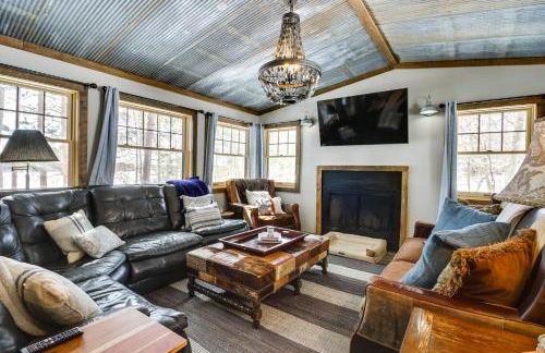 Lakefront Nevis Cabin Escape with Hot Tub! - Foto 2