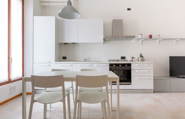 BnButler - Vigevano 15 - Photo 9