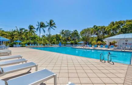 Sunrise Oasis - Top Floor Ocean Pointe 2411 - Foto 14