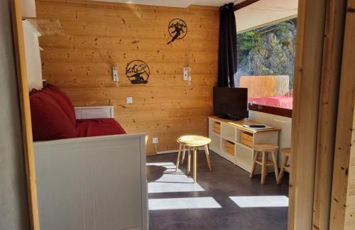 Studio Divisible Rénové, Proche Pistes et Commerces, Animaux Acceptés - FR-1-181-1009 - Foto 12