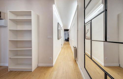 BeBarceloner Eixample Apartments - Photo 16