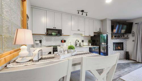 New Tee & Ski Getaway Schuss Golf Ski Villa - Foto 2