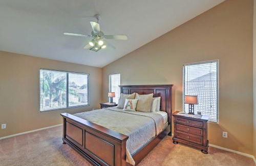 Inviting Surprise Home with Private Pool Near Golf! - Foto 10