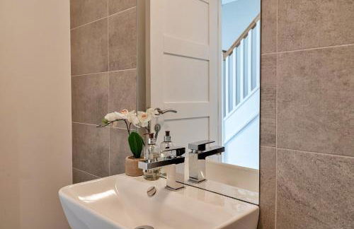 Finest Retreats - Brunels Reach - Photo 31