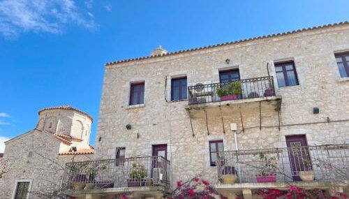 kir-Yiannis stonehouse @Areopoli - Foto 2