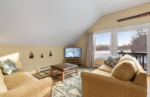 RiverNest - 1700 feet of Private Frontage on the Pemi River - 25 Acres, Sleeps 16, Close to Golf, Skiing, Hiking - Foto 78