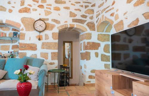 1944-Heritage House - Photo 26