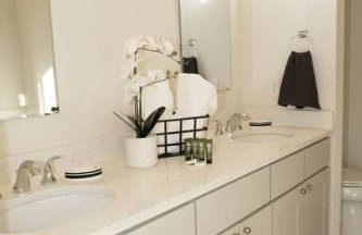 Cozy Townhouse near The Pearl & Riverwalk - Foto 14