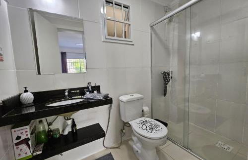 Apartamento centralizado à poucas quadras do mar. - Foto 7