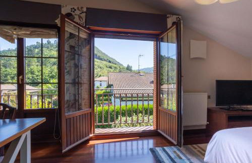 URDAIBAI Boutique - Photo 55