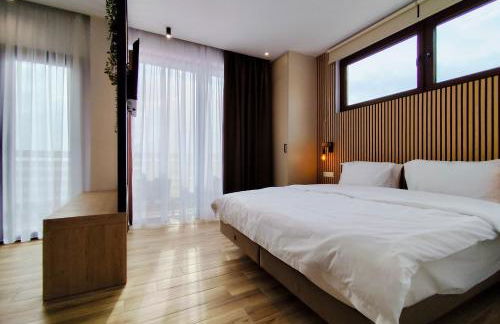 Meteora Gold and Glass Suites - Foto 25