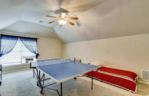 PRIVATE POOL w/Full Amenities by BLD & Joe Pool LK - Foto 33