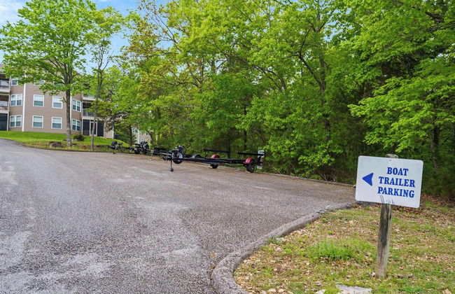 Boatin & Floatin on Table Rock Lake in the Ozarks! - Photo 25