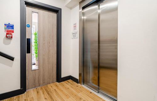 Prestige Apartment Close to Elstree & Borehamwood Station - Photo 7