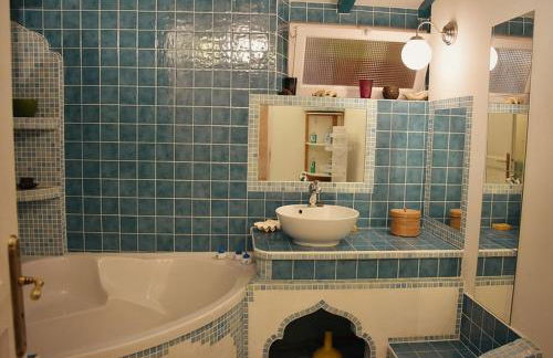 Belle maison de 1800 au centre de Bourg - Foto 9