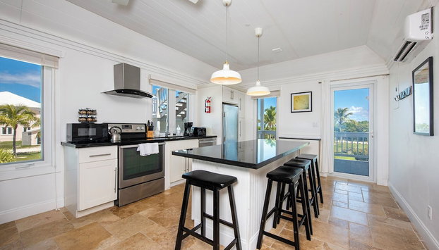 Island Hideout: Quaint Cottage, Moments From The Beach - Foto 4, Cocina privada