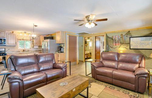 Waterfront Bull Shoals Lake Cabin with Deck and Views! - Foto 8