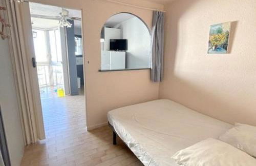Studio cabine confortable pour 4 pers, accès plage, parking sécurisé - FR-1-529-87 - Foto 4