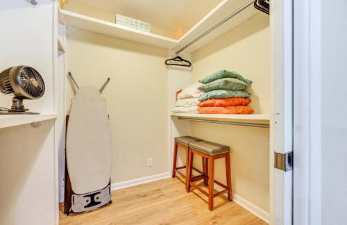 Covered Deck, Large Yard! Pet-Friendly Jax Escape! - Foto 17