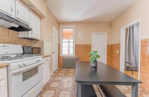 Bunk Room Walk 2 Train Shops - Foto 9