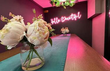 Manchester's ONLY themed slumber party suite for 8 with makeup room - Photo 20