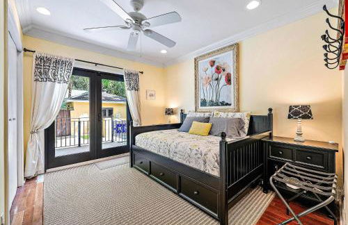 Palm Haven - Tropical Chic Home with Pool in Grandview Heights - Foto 14