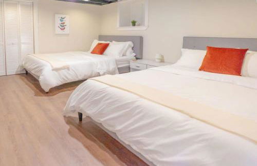 Tower Grove Park 4BR Home with Garage ABODEbucks - Photo 31