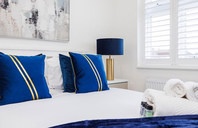 Luxurious - Pool Table - Games Room - Free Parking - Photo 23