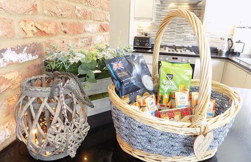 Three-Time Award Winning 1700's Grd 2 listed cottage near Stonehenge - Foto 21