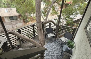 Private getaway in Studio City Hills universal - Photo 15