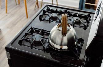 Family Friendly 3BR with Sunroom and Outdoor Area - Foto 11