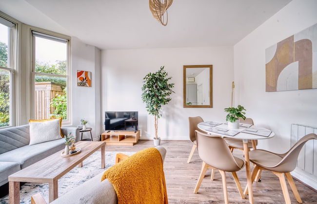 Stunning 2 Bed City Centre & Bute Park - Foto 9