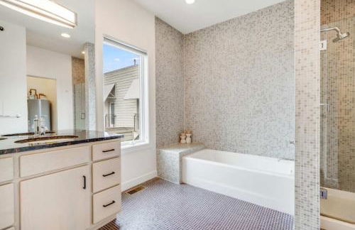 Chic Modern Condo in the Vibrant NuLu District - Foto 37