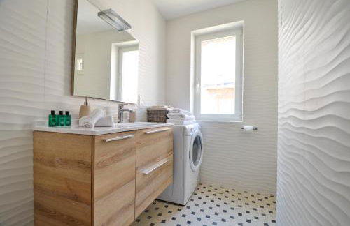 Villefranche Sur Mer One Bed - Photo 15