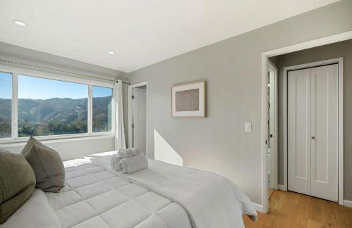 @ Marbella Lane - Chic Abode w/Mountain Skyline - Foto 23