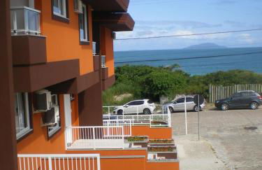 Praia de Quatro Ilhas a 50 metros do mar - Photo 38