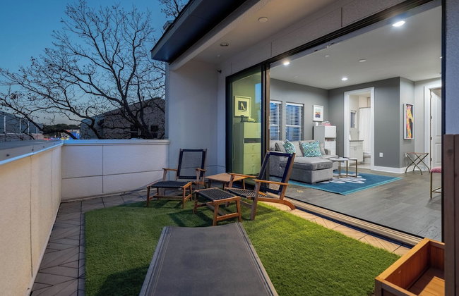 Modern Home, Private Balcony, Near Rainey & Lady Bird Lake Haus of Z - Foto 68