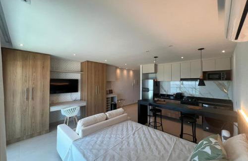 Lindo Flat na praia de Itaipuacu 202 - Foto 13