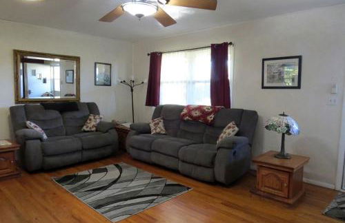 Rustic Cabin Rental near Meramec State Park, Missouri - Foto 7