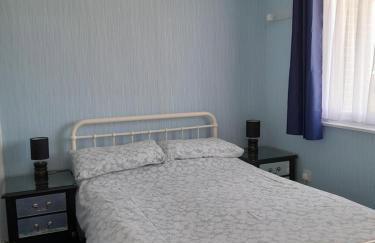 alicias chalets ,free WIFI & swimming pool passes - Foto 9