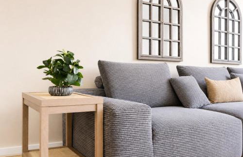Urban Chic Home 10 Min from Disneyland With Pool & GYM - Foto 63