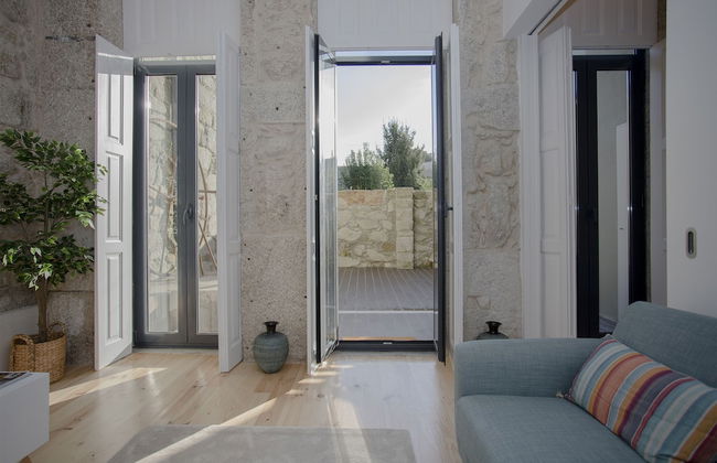 Liiiving In Porto Terrace & Sunny Apartment - Photo 16